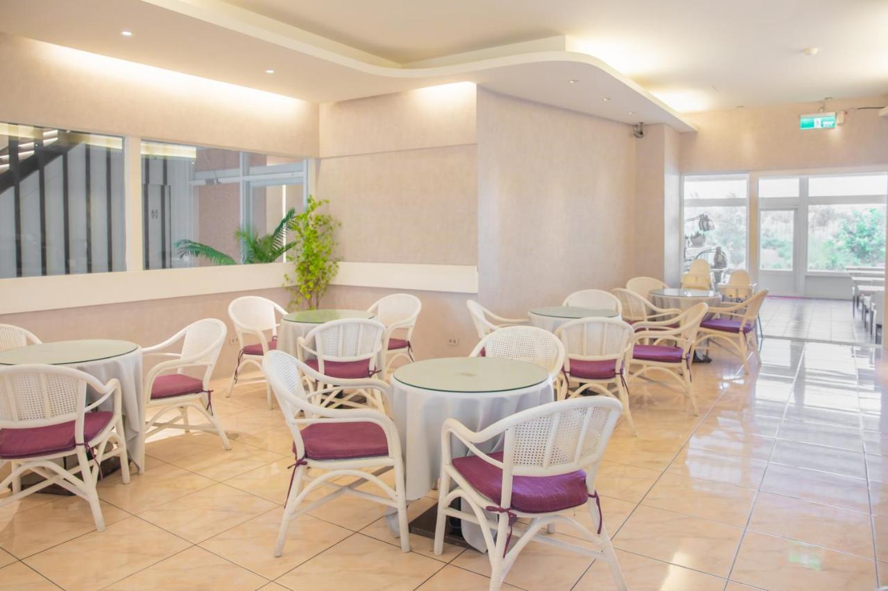 墾丁戀戀星辰湖畔莊園 星辰館 Hotel Longshui Ngoại thất bức ảnh